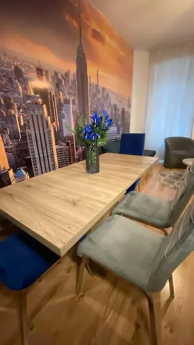 The Big Apple Apartment In Wiedeń